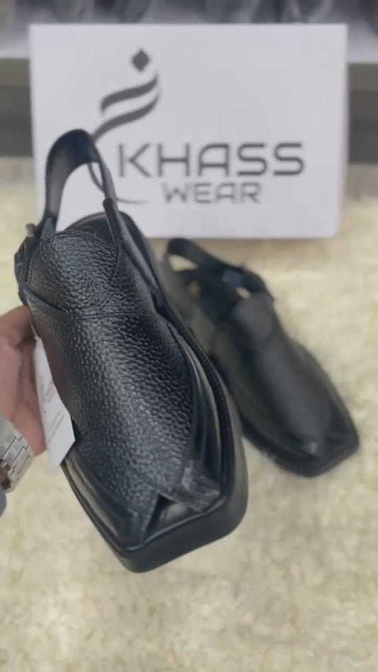 Astra Dotted Noir Peshawari Chapple
