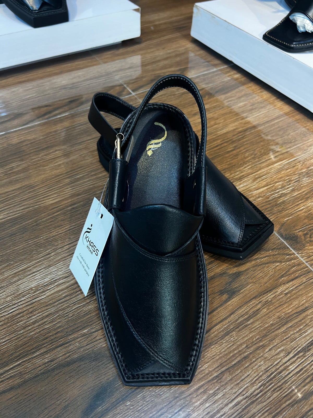 Kaptaan single sole black light weight
