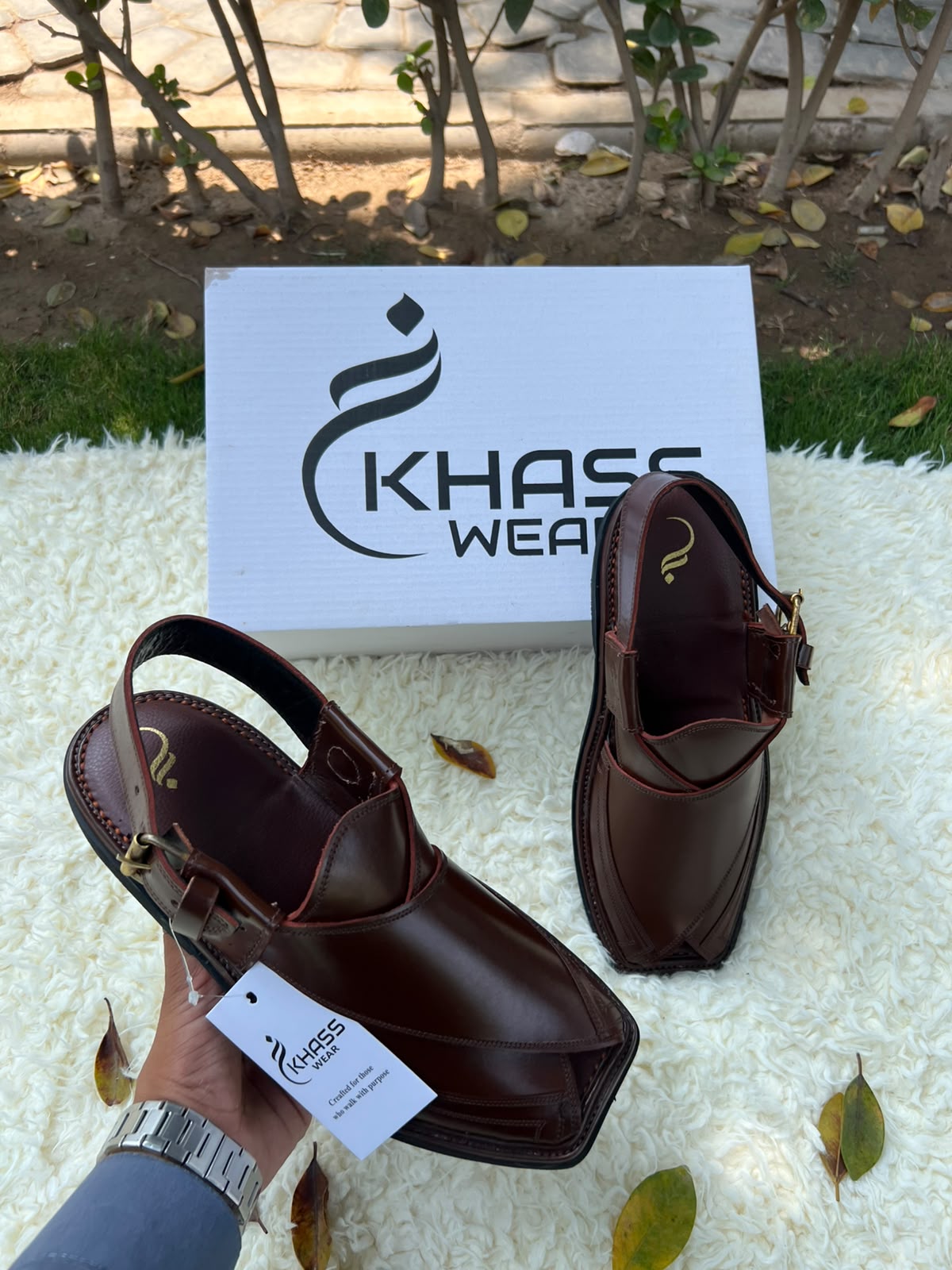 Single goltai brown light weight